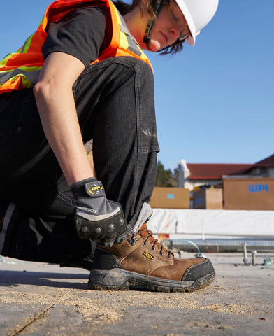 Women's Evanston 6" Waterproof Boot (Carbon Toe)  |  Bison/Black