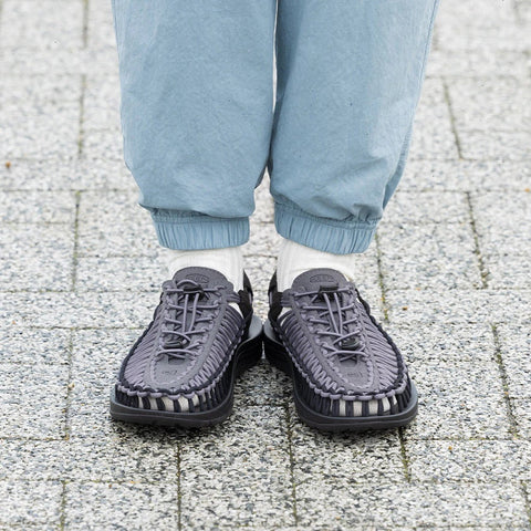 Men's UNEEK Sneaker  |  Magnet/Steel Grey