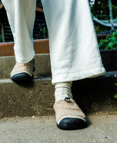 Women's Howser III Slide  |  Plaza Taupe/Black