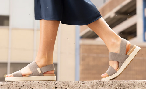 Women's Elle Backstrap Sandal  |  Faded Denim/Skyway