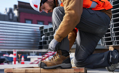 Men's Evanston 6" Insulated Waterproof Boot (Carbon Toe)  |  Bison/Black