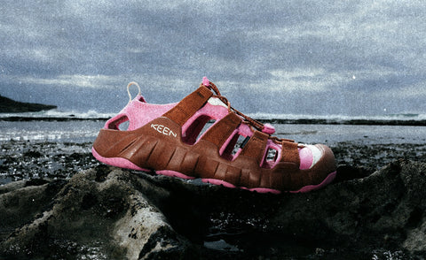 Men's Hyperport H2 Sandal x Hiking Patrol  |  Okenia Pink