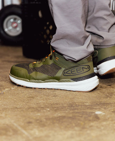 Men's Synchro Waterproof Work Boot (Carbon Toe)  |  Forest Night/Gum