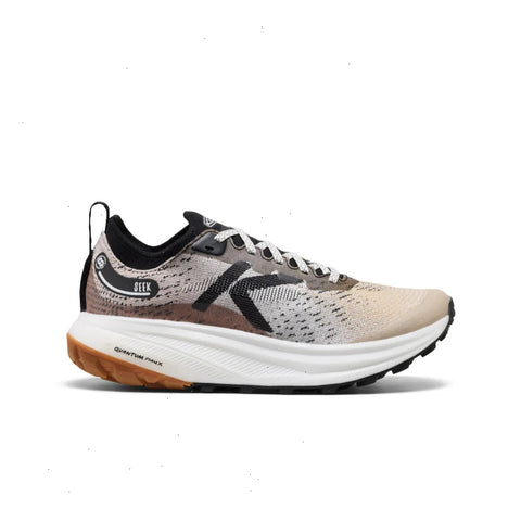 Women's Seek Trail Running Shoe  |  Safari/Black