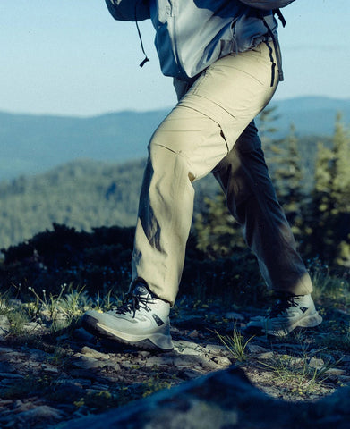 Women's Hightrail Waterproof Hiking Boot  |  Birch/Daffodil