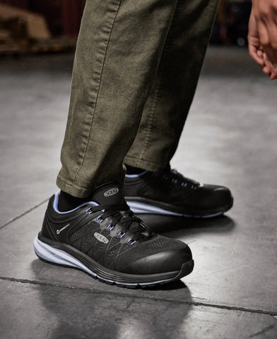 Women's Vista Energy (Carbon Toe)  |  Hydrangea/Black