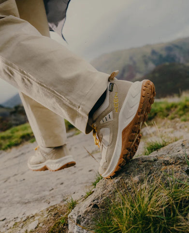 Women's Hightrail Waterproof Hiking Shoe  |  Alloy/Lichen