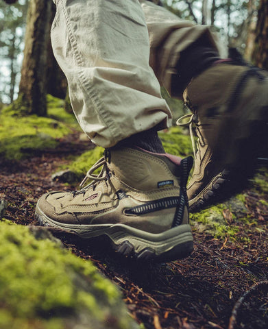 Women's Targhee IV Waterproof Hiking Boot  |  Brindle/Nostalgia Rose