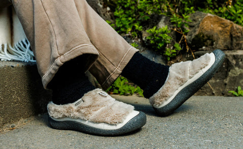 Women's Howser III Slide  |  Silver Lining/Canteen