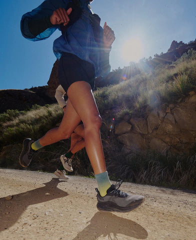 Women's Roam Trail Running Shoe  |  Warm Taupe/Cork