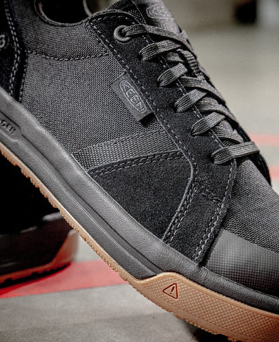 Women's Kenton Work Shoe (Carbon Toe)  |  Black/Gum