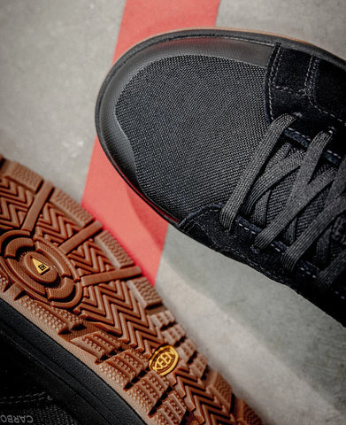 Women's Kenton Work Shoe (Carbon Toe)  |  Black/Gum