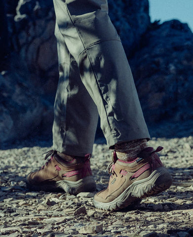 Women's Targhee IV Wide Waterproof Hiking Shoe  |  Alloy/Granite Green